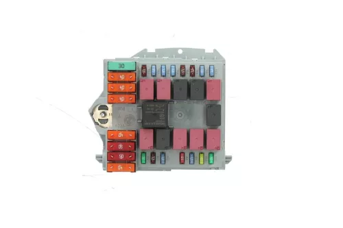 BSM/ T3/ FUSE BOX UNDER HOOD 1388595080/ SEE